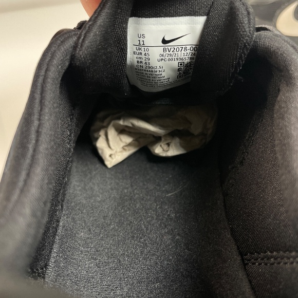 Nike SB Nyjah Free 2 Men’s Size 11 Black White *Ripped Lace Loop - Picture 8 of 9